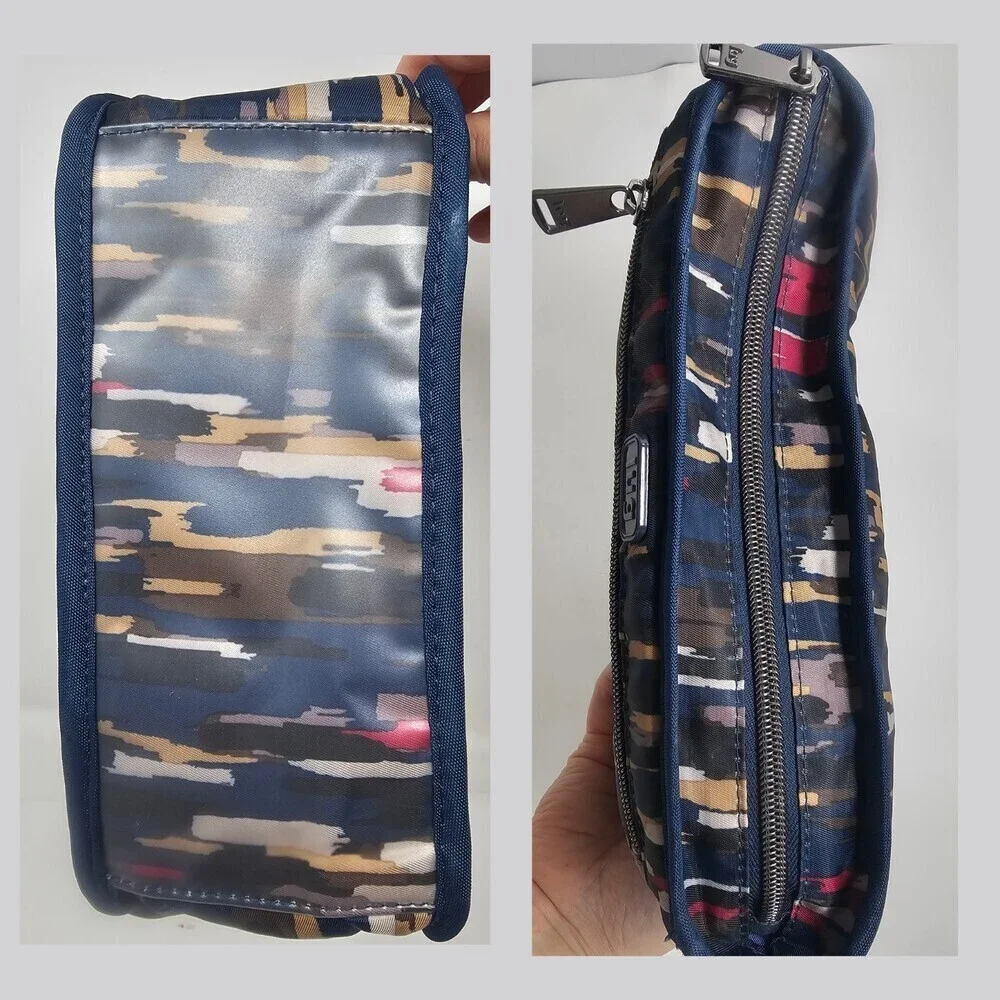 Lug Parasail Makeup Pouch Cosmetic Case Riverwalk Navy Pattern